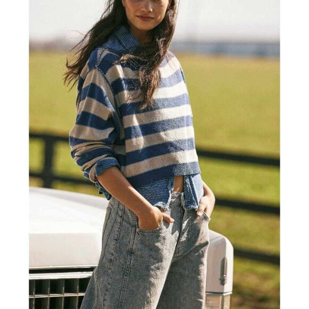 FREE PEOPLE Into The Blue Pullover / Blue Combo